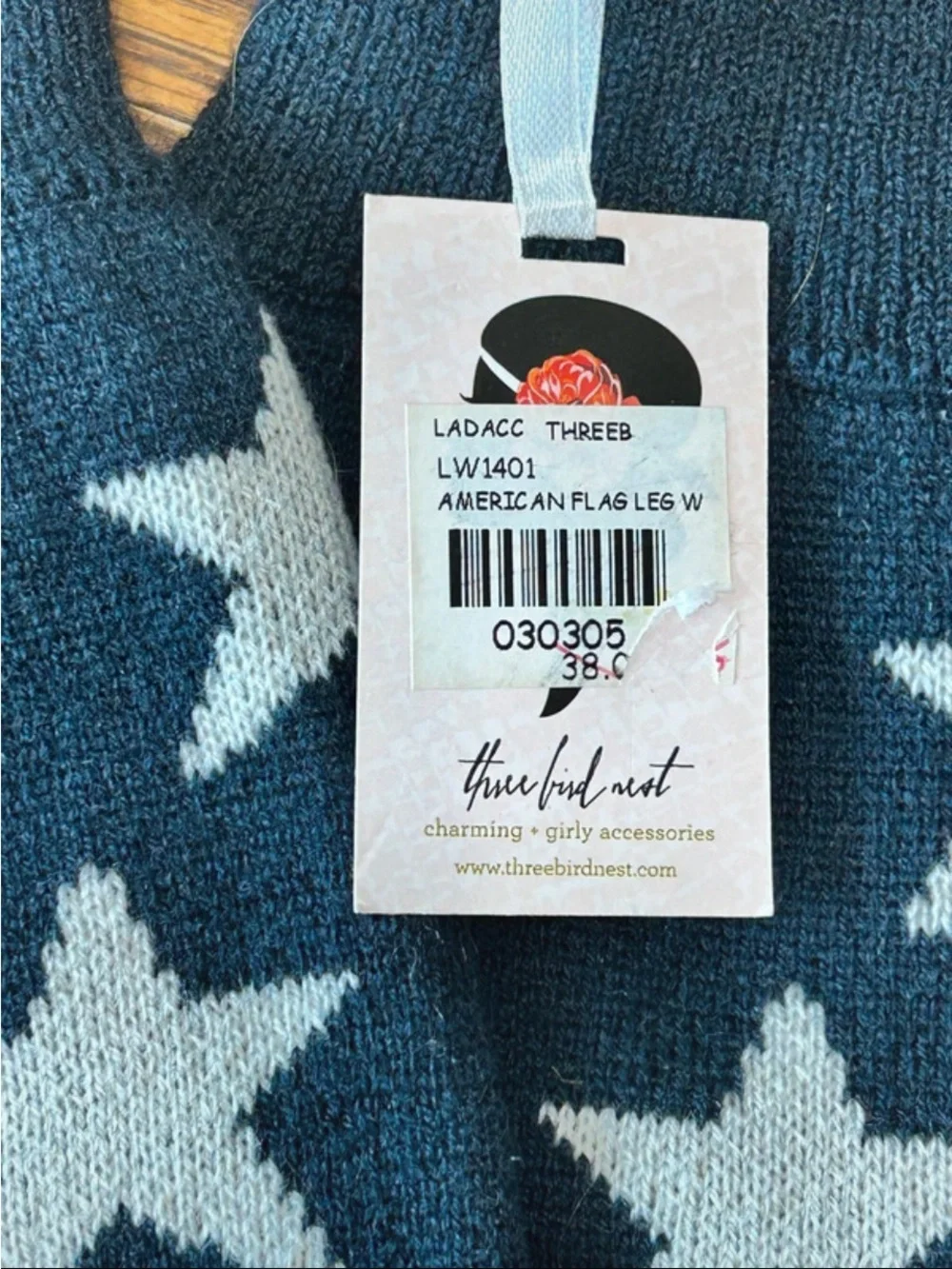 Three Bird Nest knit leg